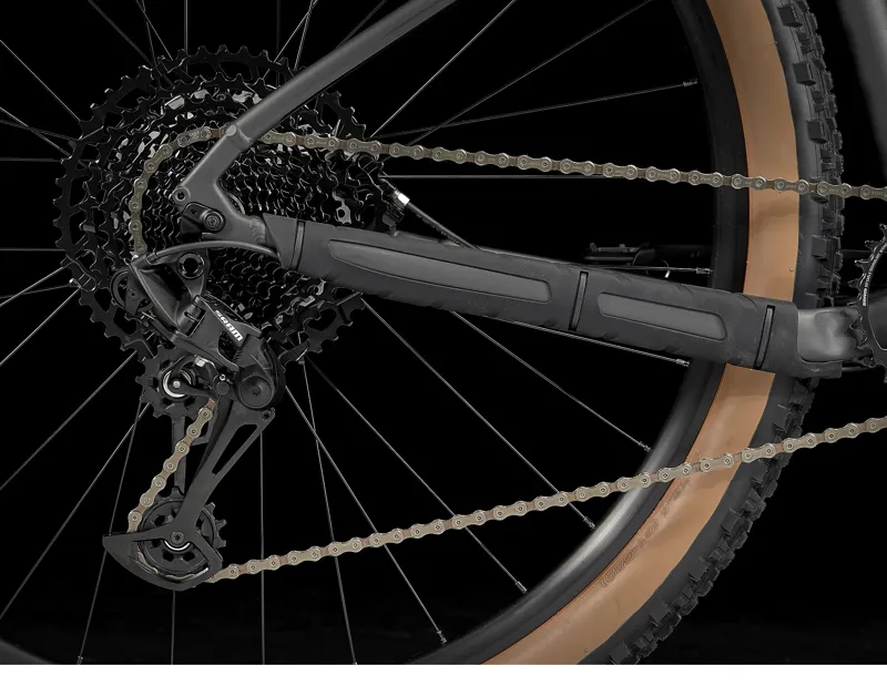 Trek Marlin 8 Mountain Bike in Matte Dnister Black-3